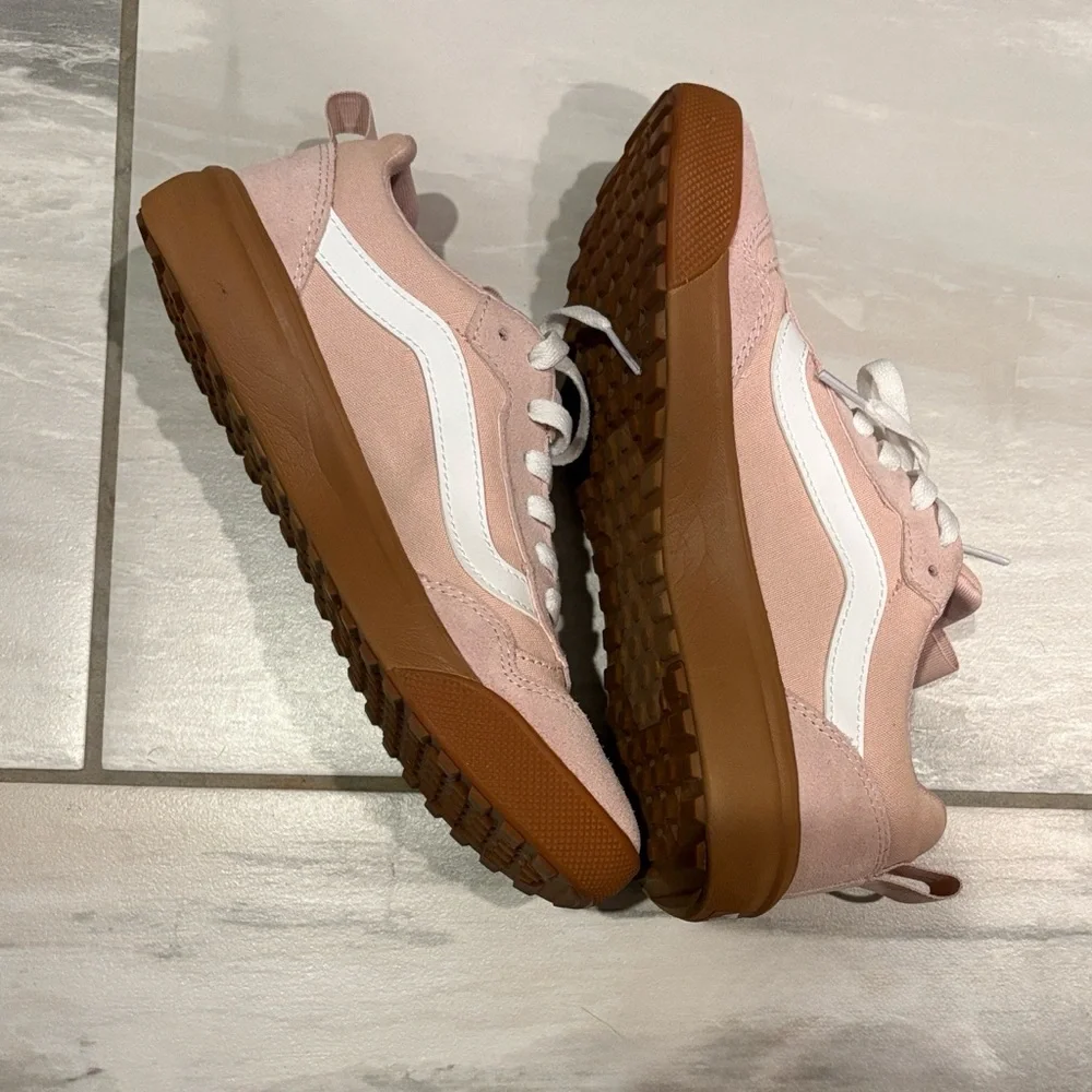 Vans casual low